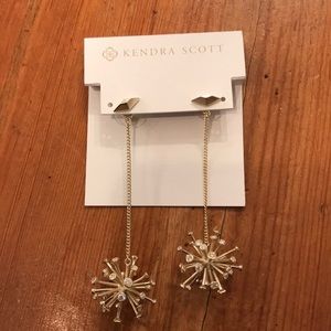 Kendra Scott Tricia Earrings